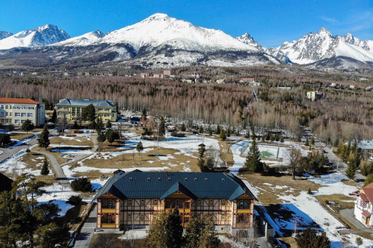 Apartman Srnka S Vyhladom Na Vysoke Tatry Exterior photo