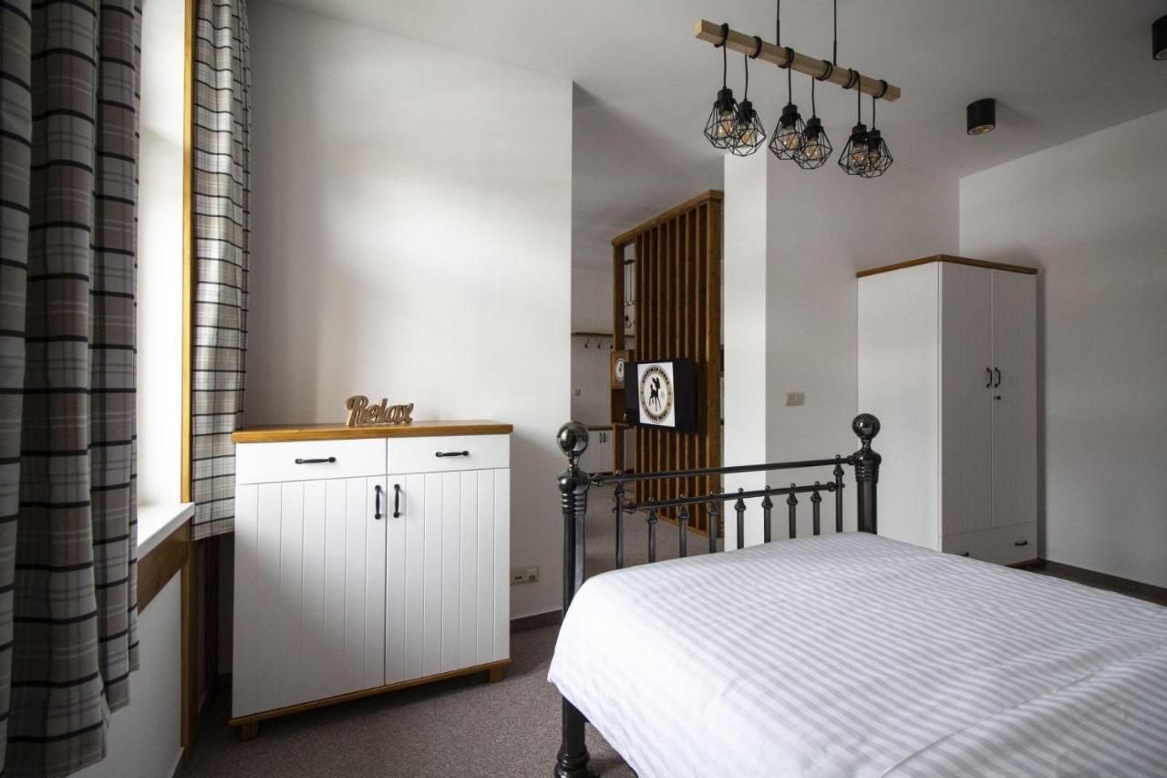 Apartman Srnka S Vyhladom Na Vysoke Tatry Exterior photo
