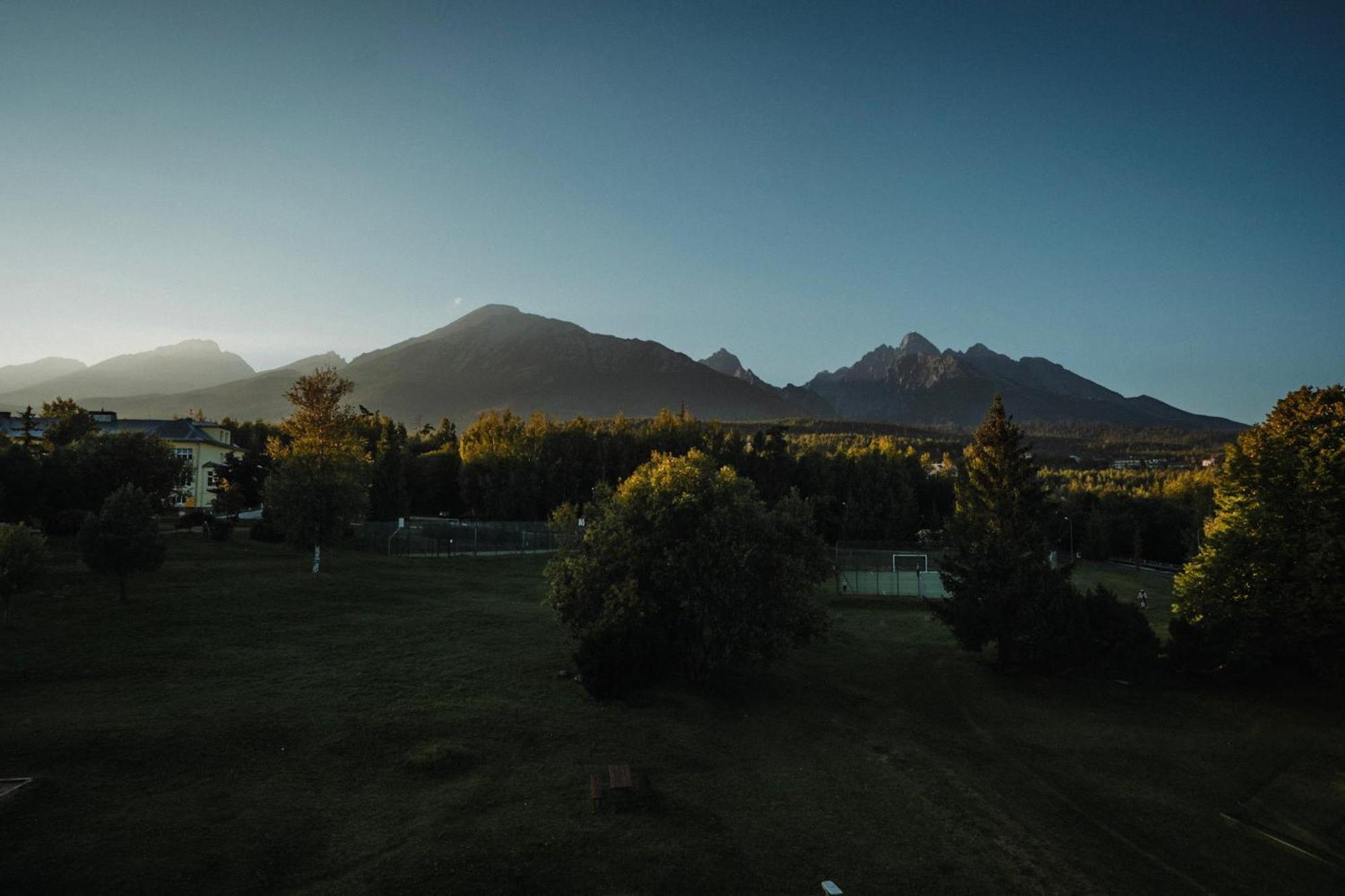 Apartman Srnka S Vyhladom Na Vysoke Tatry Exterior photo